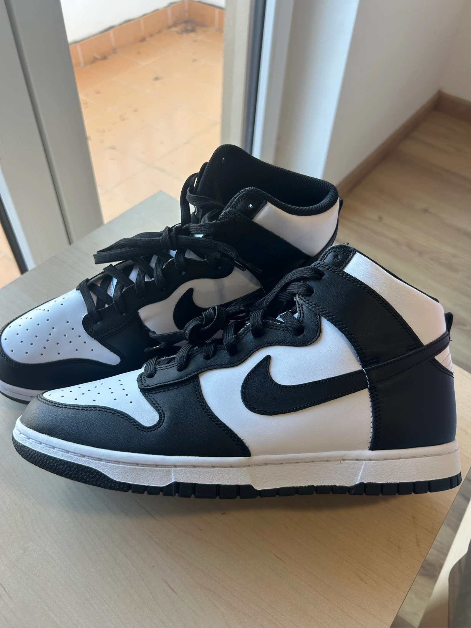 Nike Dunk High Preto e Branco – Tamanho 43 | Originais | Excelente Preço